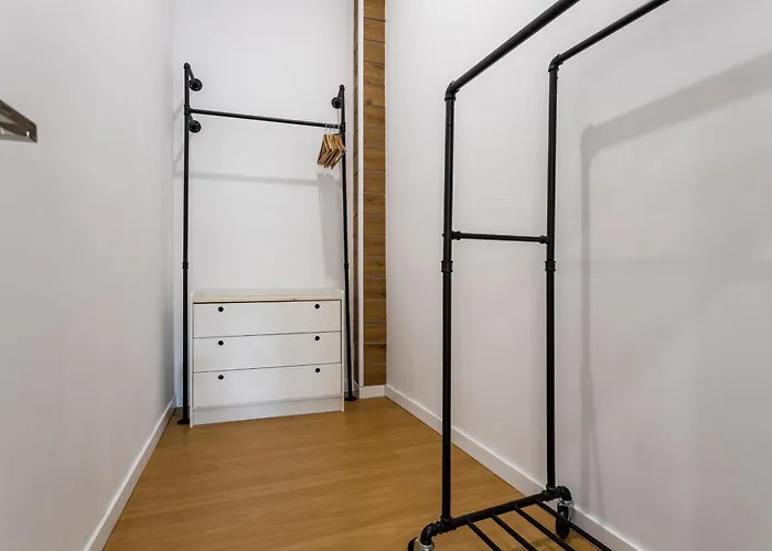 Sur 2 Estudios Industriales Fuengirola